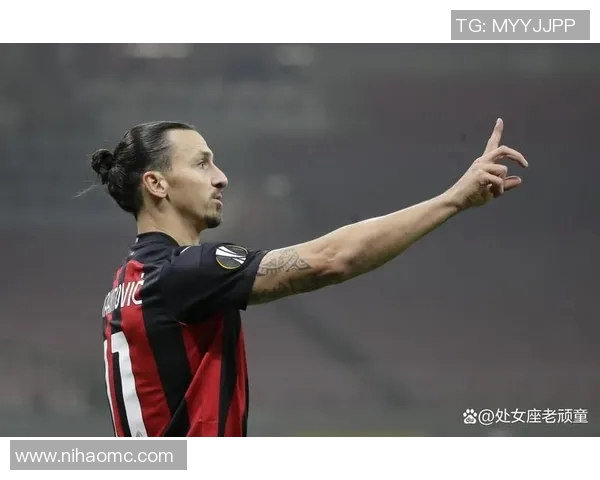 伊布再度秀腹肌照片，网友：37岁的他依旧撩人！